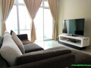 JYNest Midori Green @ Austin Heights Homestay