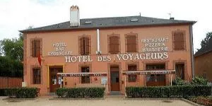 Hôtel des Voyageurs - Cronat - 迪关