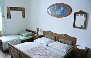 Restaurace a penzion Ubrousku prostři se - Číměř