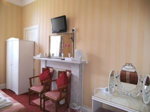 menzies guest house