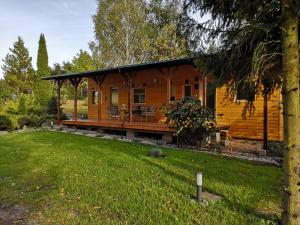 Bungalow Domek nad jeziorem Stare Jabłonki Polen