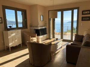 Breathtaking Seaview House