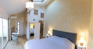 B&B / Chambres d'hotes Chambre independante a Carcassonne : photos des chambres