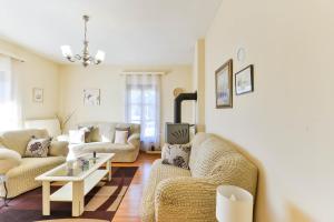 VILLA NIKO with private swimming pool
