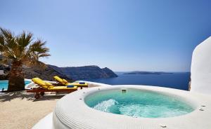 Ftelari Villa Santorini Greece