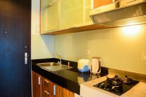 Simply Homey Studio Room at GP Plaza Apartment By Travelio