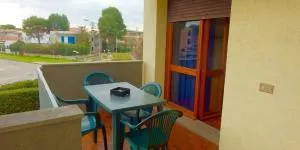 M089 - Marcelli, trilocale con terrazzo a 30mt dal mare - Marcelli