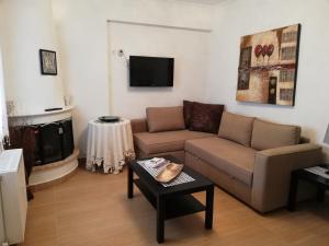 Efi Apartment