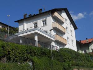 Large Two-Bedroom Apartment with Terrace room in Casa Maria