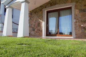 VILLA FRANCESCA con vista mare La caletta SARDEGNA