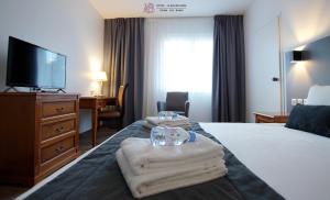 Hotels Hotel Le Bourgogne : photos des chambres