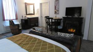 Deer Creek Winery at Brooks Estate