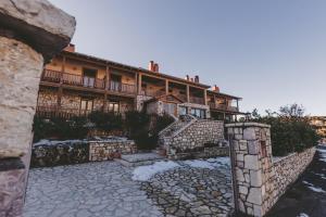 Thea Mainalou Arkadia Greece