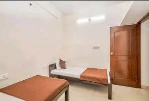 Transit Dorms - A Backpackers Inn & Hostel - Bangalore