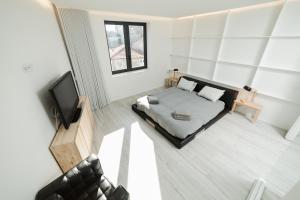 Retreat to a Stylish Concept House in Porto