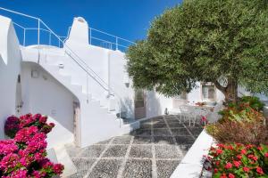 Ananda Infinity Santorini Greece