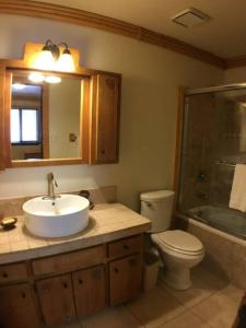 Great Ski In Ski Out Condo, Nestled in the Woods