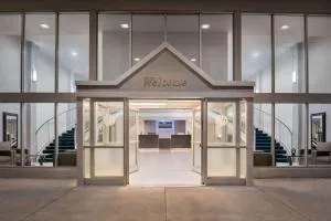 得梅因贝蒙特酒店及套房 - 西得梅因