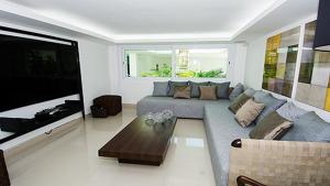 Luxury beachfront villa in Cozumel - CortesStars