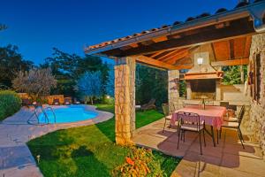 Albino in Kršan (Haus für 6 Personen)