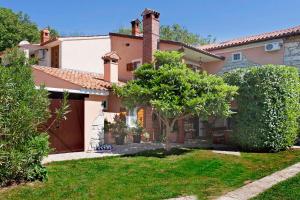 Angelika in Grabri - Haus für 6-8 Personen