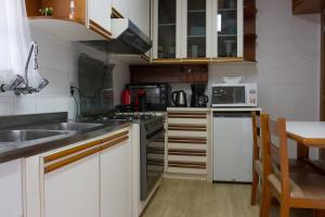 Av das hortênsias 3 quartos 3 banheiros