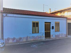 Lemon tree house