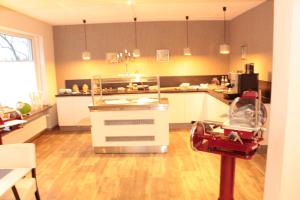 Hotel Benecke Dusseldorfer Hof Remagen Germany J2ski