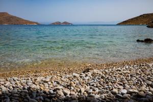 marina beach Tílos Greece