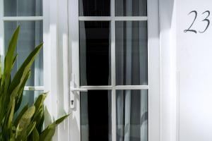 White Boutique Hotel and Residences