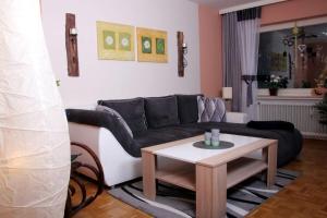 Apartment with Balcony room in Fewo BiBi