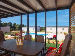 4 star hotel Superior Mobile Homes in Camping Kastanija Novigrad (Cittanova d'Istria) Croazia