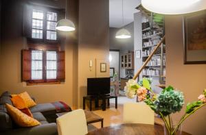 Abades Giralda View by Valcambre