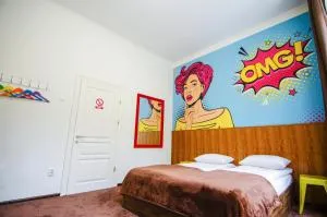 Pop Art Hostel - Винники