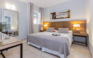 Superior One-Bedroom Apartment (3 Adults) room in Ona Alanda Club Marbella