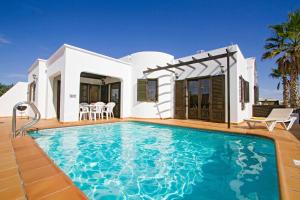 Five-Bedroom Villa room in Villa Benjamin