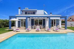 Blue Dream - 4hvězdičkové hotely ve městě Cala'n Forcat