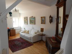 Green Oasis Family Apartments 