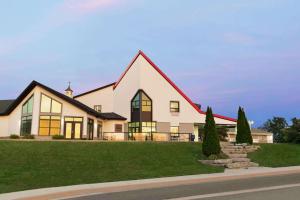 Days Inn by Wyndham Kingston - 3-Sterne-Hotels in Kingston