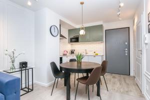 Kapitanski Apartament Batorego 7