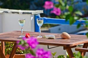 Sea View Apartments & Studios Naxos Greece