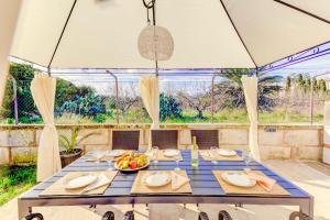 Can Gelaberts by Sealand Villas