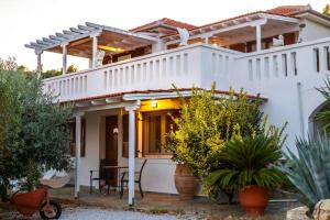 Anatoli Villa Alonissos Greece