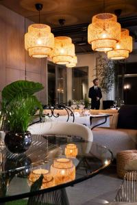 Hotels Hotel De Sers Champs Elysees Paris : Chambre Familiale Deluxe