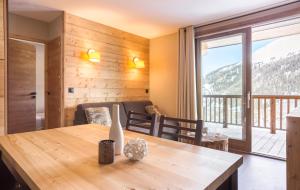 One -Bedroom Comfort Apartment - 4 Persons room in Résidence Club MMV L'Altaviva