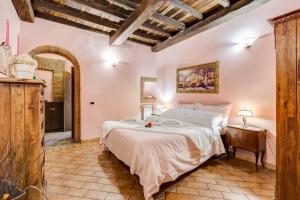 Colosseum Rione Monti 1