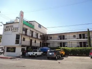 Hotel San Luis de Nogales - نوغاليس