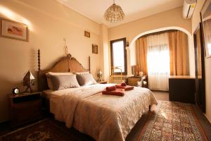 Spacious Apartment Next To Metro - Marousi