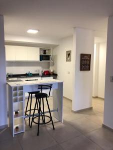 Dpto Teatro Melos microcentro pileta y cochera