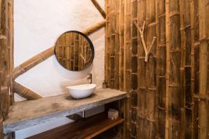 Ceiba by Masaya Collection